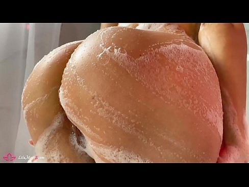❤️ Brunetta masturba la figa con il vibratore fino ad un intenso orgasmo sotto la doccia ❤️❌ Porno fatto in casaal it.niceporn.ru ️❤
