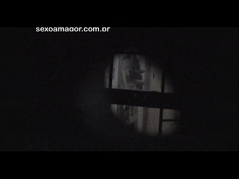 ❤️ Blondie viene segretamente filmato da un voyeur del quartiere nascosto dietro mattoni cavi ❤️❌ Porno fatto in casaal it.niceporn.ru ️❤